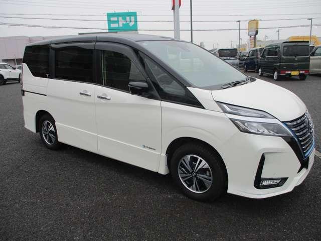 セレナ e-パワー ハイウェイスターV 日産プレミアム認定中古車(2年保証 走行距離無制限) 日産プロパイロット機能 純正大画面ナビ アラウンドビューモニタ LEDヘッドライト ETC 純正ドラレコ スマートルームミラー(18枚目)