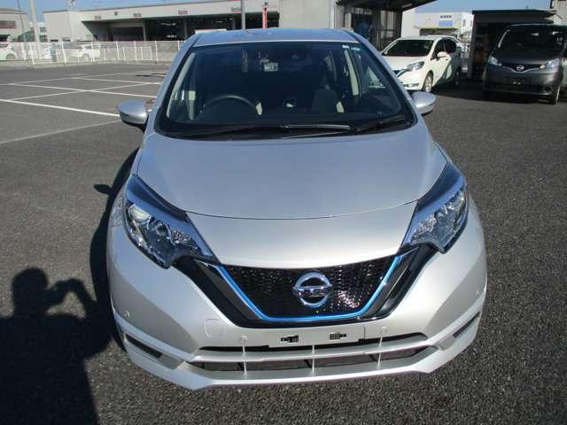 ノート 1.2 e-POWER X 社外ナビバックモニターETC社外ドラレコ 禁煙 記録簿付 Rカメラ 運転席助手席エアバック レーンキープ AUTOエアコン 盗難防止システム ナビTV AW 運転席エアバッグ キーレスエントリー ドラレコ ETC車載器 アイドリングストップ(3枚目)