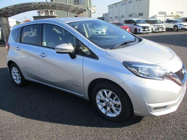 ノート 1.2 e-POWER X 社外ナビバックモニターETC社外ドラレコ 禁煙 記録簿付 Rカメラ 運転席助手席エアバック レーンキープ AUTOエアコン 盗難防止システム ナビTV AW 運転席エアバッグ キーレスエントリー ドラレコ ETC車載器 アイドリングストップ(5枚目)