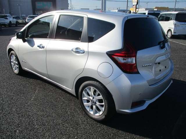 ノート 1.2 e-POWER X 社外ナビバックモニターETC社外ドラレコ 禁煙 記録簿付 Rカメラ 運転席助手席エアバック レーンキープ AUTOエアコン 盗難防止システム ナビTV AW 運転席エアバッグ キーレスエントリー ドラレコ ETC車載器 アイドリングストップ(17枚目)