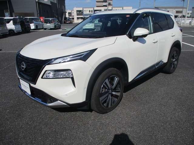 エクストレイル G e-4ORCE 日産プレミアム認定中古車(2年保証 走行距離無制限) 当社元試乗車 日産プロパイロット機能 メーカーオプションナビ アラウンドビューモニタ 全席シートヒーター 電動バックドア LEDヘッドライト(2枚目)
