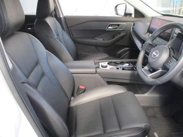 エクストレイル G e-4ORCE 日産プレミアム認定中古車(2年保証 走行距離無制限) 当社元試乗車 日産プロパイロット機能 メーカーオプションナビ アラウンドビューモニタ 全席シートヒーター 電動バックドア LEDヘッドライト(7枚目)
