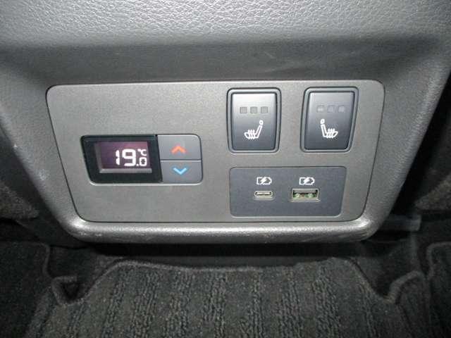 エクストレイル G e-4ORCE 日産プレミアム認定中古車(2年保証 走行距離無制限) 当社元試乗車 日産プロパイロット機能 メーカーオプションナビ アラウンドビューモニタ 全席シートヒーター 電動バックドア LEDヘッドライト(9枚目)