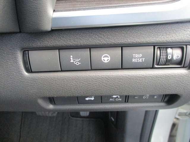 エクストレイル G e-4ORCE 日産プレミアム認定中古車(2年保証 走行距離無制限) 当社元試乗車 日産プロパイロット機能 メーカーオプションナビ アラウンドビューモニタ 全席シートヒーター 電動バックドア LEDヘッドライト(11枚目)