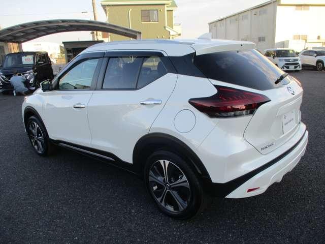 キックス １．２　Ｘ　（ｅ－ＰＯＷＥＲ）　前期型／純正ナビ／全方位モニタ　レーンキープ　アラウンドモニタ　ＬＥＤ　寒冷地仕様　禁煙車　エマージェンシーブレーキ　ドラレコ　スマートキー　ＥＴＣ　アルミホイール　盗難防止システム　バックカメラ　アイドリングストップ　メモリーナビ（16枚目）