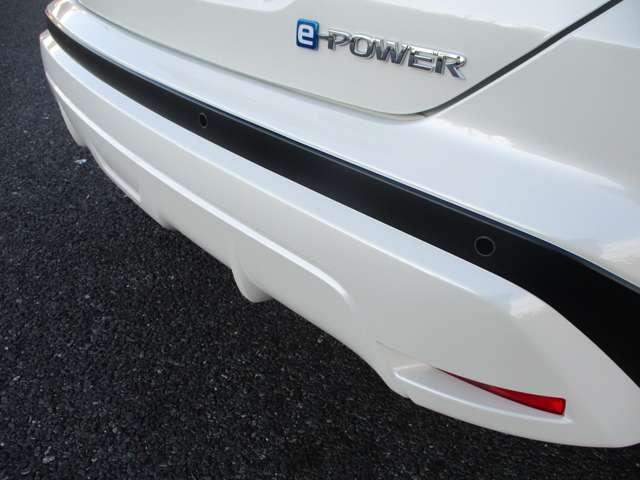 キックス １．２　Ｘ　（ｅ－ＰＯＷＥＲ）　前期型／純正ナビ／全方位モニタ　レーンキープ　アラウンドモニタ　ＬＥＤ　寒冷地仕様　禁煙車　エマージェンシーブレーキ　ドラレコ　スマートキー　ＥＴＣ　アルミホイール　盗難防止システム　バックカメラ　アイドリングストップ　メモリーナビ（20枚目）