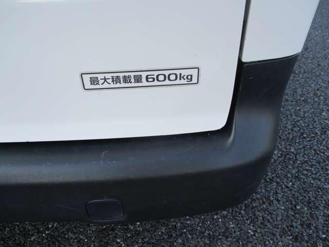 ＮＶ２００バネットバン １．６　ＤＸ　５人乗り／純正ナビＴＶ／リモコンキー／ＥＴＣ　点検記録簿　メモリーナビ　パワーステアリング　エアバック　マニュアルエアコン　ナビＴＶ　ＡＢＳ　ワンセグ　キーフリー　ＥＴＣ付き　ＷエアＢ（18枚目）