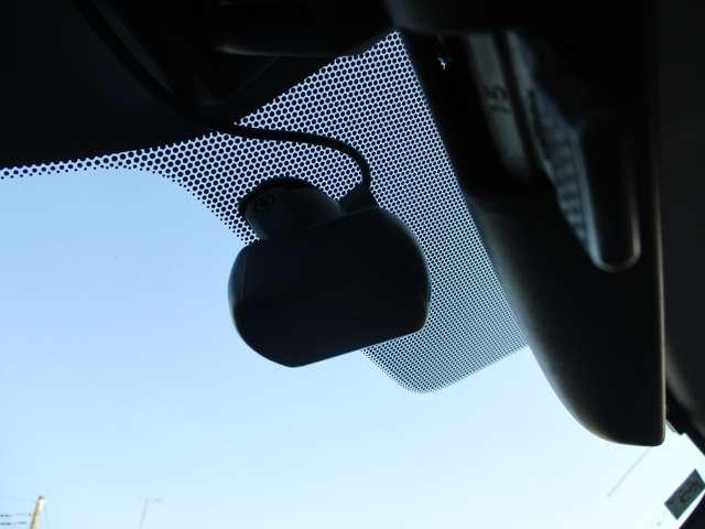 サクラ X 純正ナビ/全方位モニタ/充電ケーブル有り アラウンドヴューモニター 運転席エアバック AAC LEDヘッドランプ スマートキー レーンアシスト 盗難防止システム 禁煙車 ドラレコ キーレスエントリー バックモニター パワーステアリング ABS(8枚目)