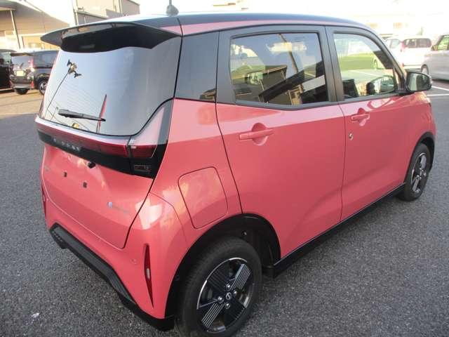 サクラ X 純正ナビ/全方位モニタ/充電ケーブル有り アラウンドヴューモニター 運転席エアバック AAC LEDヘッドランプ スマートキー レーンアシスト 盗難防止システム 禁煙車 ドラレコ キーレスエントリー バックモニター パワーステアリング ABS(17枚目)