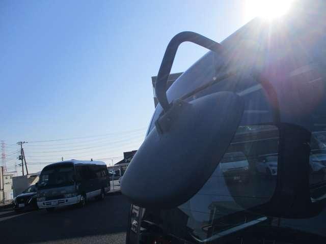 ＮＶ２００バネットバン １．６　ＤＸ　レンタアップ車／２人乗り／リモコンキー　アイドリングストップ　点検記録簿　禁煙車　パワーステアリング　エアバック　マニュアルエアコン　ＡＢＳ　キーフリー　フロントパワーウインドウ　ＷエアＢ（14枚目）