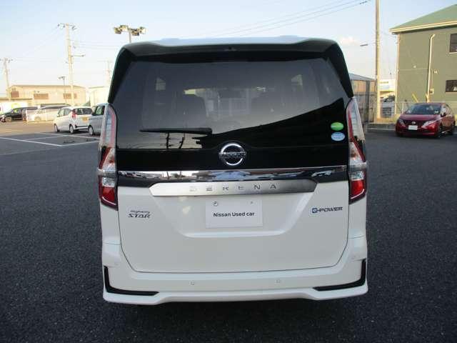セレナ e-パワー ハイウェイスターV 先行初売り企画車 日産認定中古車(1年保証 走行距離無制限) プロパイロット ハンドルヒーター 前席シートヒーター 純正デカナビ 全方位モニタ LEDヘッドライト ETC 社外ドラレコ(18枚目)