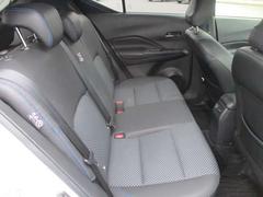 ꥢȤǤˤ̵ɹǤʤͤοͤǤ­äꤷƤޤ 6