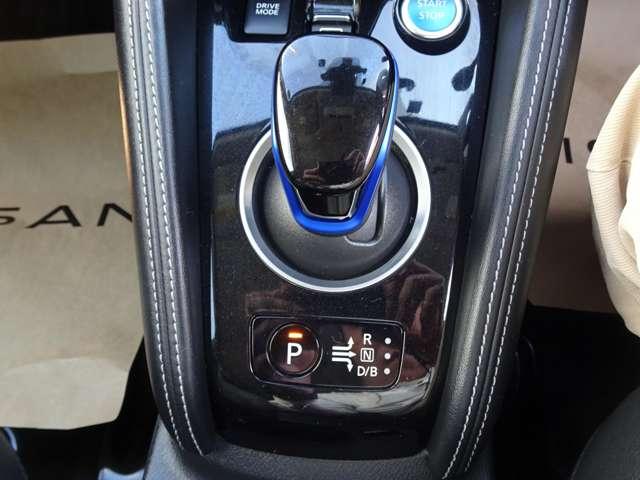 キックス 1.2 X (e-POWER) 9型純正ナビ&全周囲モニターETC2.(18枚目)