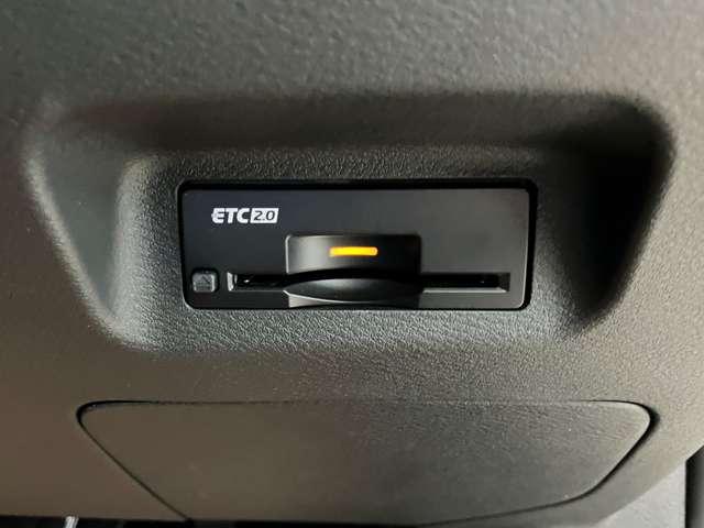 エクストレイル Ｇ　ｅ－４ＯＲＣＥ　１２．３型ナビ＆全周囲ＭプロパイＥＴＣ２．０　ＳＯＳコールＰアシスト　全席シート・ステアリングヒーター　ワイヤレス充電器　電動シート電動バックドア　ヘッドアップディスプレイ禁煙車４ＷＤ　ワイド保障１年（9枚目）