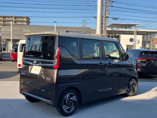 ルークス ハイウェイスター X プロパイロットエディション 元試乗車 9インチメモリーナビ&全方位モニター プロパイロット SOSコール 衝突被害軽減 踏み間違い防止 レーンキープアシスト 両側ハンズフリーオートスライドドア 禁煙車 日産ワイド保障1年(2枚目)