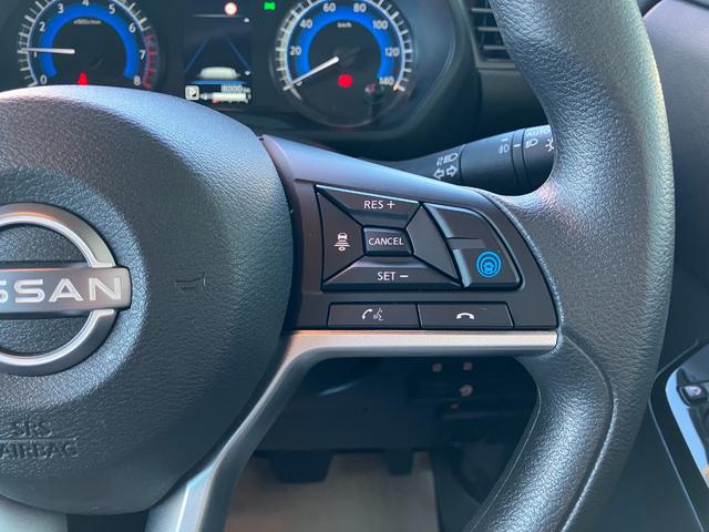 ルークス ハイウェイスター X プロパイロットエディション 元試乗車 9インチメモリーナビ&全方位モニター プロパイロット SOSコール 衝突被害軽減 踏み間違い防止 レーンキープアシスト 両側ハンズフリーオートスライドドア 禁煙車 日産ワイド保障1年(8枚目)