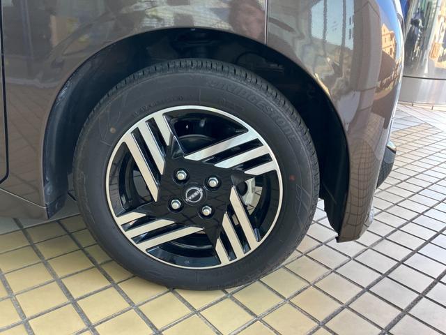 ルークス ハイウェイスター X プロパイロットエディション 元試乗車 9インチメモリーナビ&全方位モニター プロパイロット SOSコール 衝突被害軽減 踏み間違い防止 レーンキープアシスト 両側ハンズフリーオートスライドドア 禁煙車 日産ワイド保障1年(62枚目)