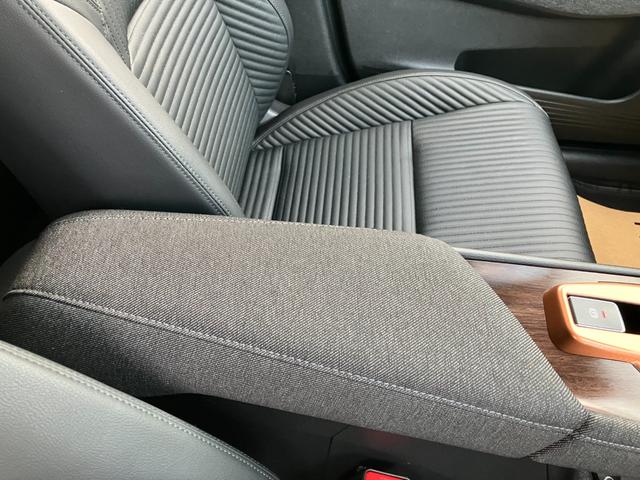 ���Z���^�[�A�[�����X�g��