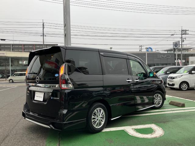 セレナ ｅ－パワー　オーテック　セーフティパッケージ　９型純正ナビ＆全方位モニター　プロパイ　ＥＴＣ２．０　ドライブレコーダー　後席モニター　パーキングアシスト　シートヒーター　ステアリングヒーター　両側ハンズフリーオートスライドドア　日産ワイド保障１年（2枚目）