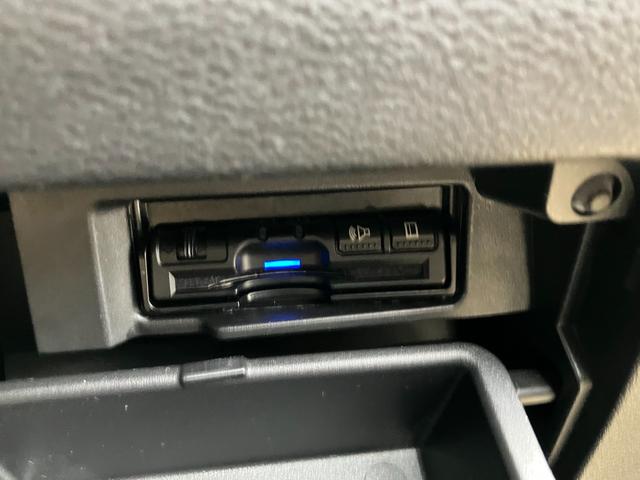 セレナ ｅ－パワー　オーテック　セーフティパッケージ　９型純正ナビ＆全方位モニター　プロパイ　ＥＴＣ２．０　ドライブレコーダー　後席モニター　パーキングアシスト　シートヒーター　ステアリングヒーター　両側ハンズフリーオートスライドドア　日産ワイド保障１年（5枚目）