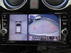 ◆アラウンドビューモニターは目視しにくい車の左下も映像で確認できるので安心です☆ 5