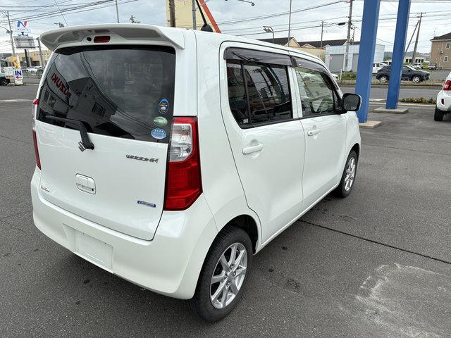 ワゴンＲ ＦＸリミテッド　４ＷＤ　衝突軽減　運シートヒータ　ベンチシート　外メモリーナビ　フルセグＴＶ　外ＥＴＣ　バックカメラ　パーキングアシスト　スマートキー（5枚目）