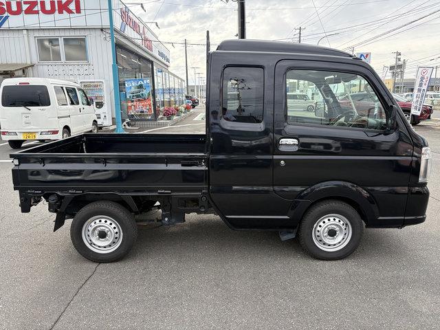 スーパーキャリイ Ｘ　４ＷＤ　エアコン　パワステ　ＡＢＳ　横滑り防止　衝突軽減　車線逸脱警報　誤発信抑制　フォグライト　自動ハイビーム　外ＣＤ　キーレス（4枚目）