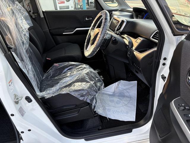 デリカD:2 ハイブリッドMZ 4WD オートエアコン パワステ 運・助エアバッグ ABS アイドリングストップ 横滑り防止 前席シートヒータ 外メモリーナビ(10枚目)