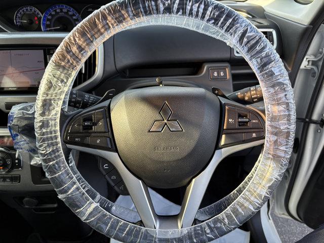 デリカD:2 ハイブリッドMZ 4WD オートエアコン パワステ 運・助エアバッグ ABS アイドリングストップ 横滑り防止 前席シートヒータ 外メモリーナビ(17枚目)