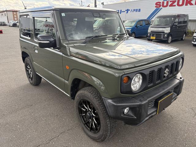 ジムニー XC 4WD 5MT クルーズコントロール ヒルディセントコントロール LED 自動ハイビーム 外メモリーナビ フルセグTV 外ETC バックカメラ スマートキー(3枚目)