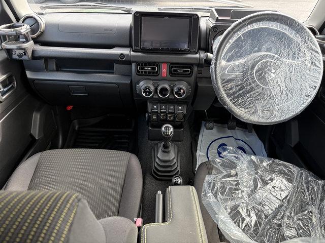 ジムニー XC 4WD 5MT クルーズコントロール ヒルディセントコントロール LED 自動ハイビーム 外メモリーナビ フルセグTV 外ETC バックカメラ スマートキー(9枚目)