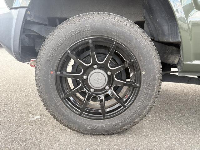 ジムニー XC 4WD 5MT クルーズコントロール ヒルディセントコントロール LED 自動ハイビーム 外メモリーナビ フルセグTV 外ETC バックカメラ スマートキー(20枚目)