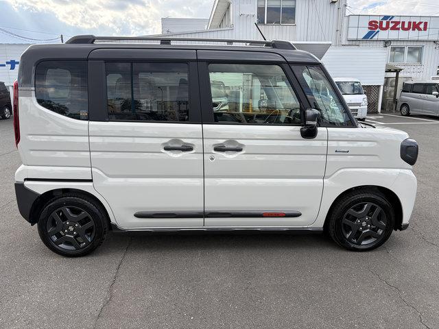 スペーシアギア ハイブリッドＸＺ　全方位モニター付メモリーナビゲーション（4枚目）