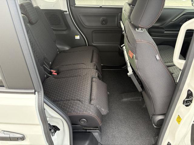 スペーシアギア ハイブリッドＸＺ　全方位モニター付メモリーナビゲーション（11枚目）