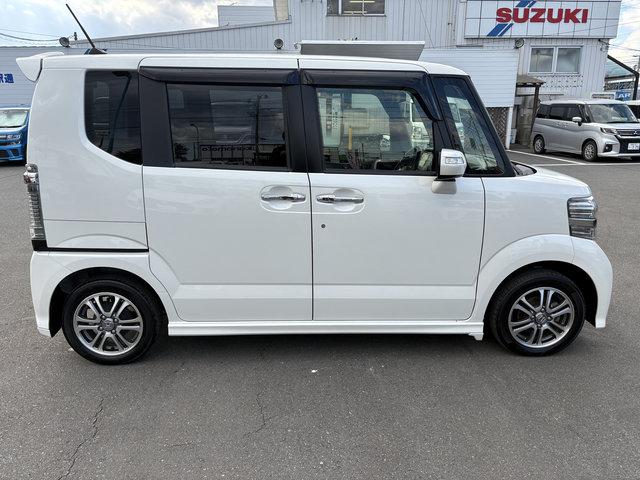 N-BOXカスタム G・Lパッケージ 4WD(4枚目)
