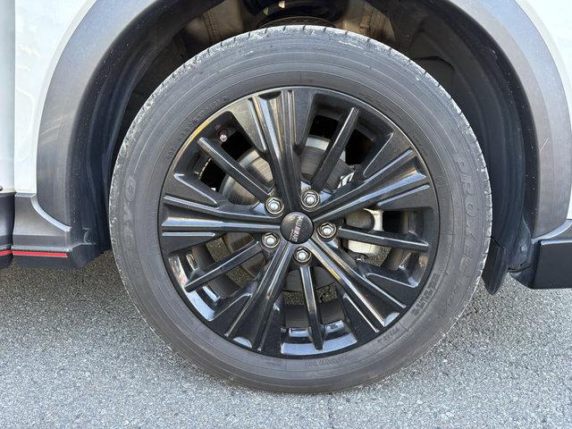 エクリプスクロス ブラックエディション 4WD 前席シートヒータ LEDヘッドライト 自動ハイビーム 純ディスプレイオーディオ 純ETC ロックフォード 全方位カメラ パーキングアシスト スマートキー(20枚目)