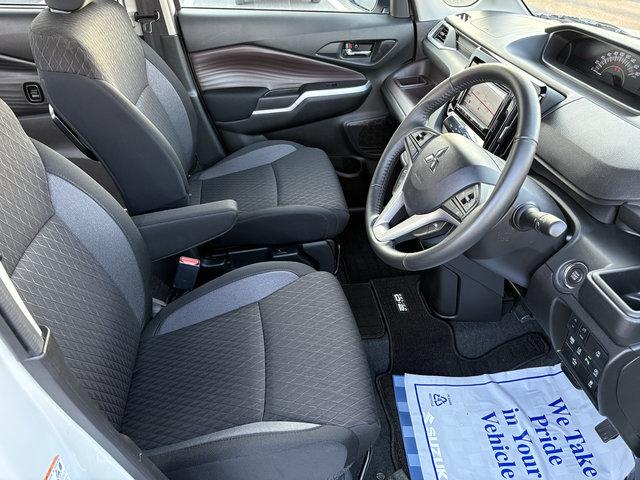 デリカD:2 カスタムハイブリッドMV 全方位カメラパッケージ 4WD 衝突軽減 車線逸脱警報 誤発信抑制 前席シートヒータ 両側電動スライドドア LED 外メモリーナビ 外ETC 全方位カメラ パーキングアシスト スマートキー(10枚目)