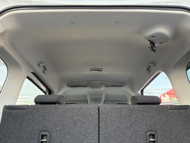 デリカD:2 カスタムハイブリッドMV 全方位カメラパッケージ 4WD 衝突軽減 車線逸脱警報 誤発信抑制 前席シートヒータ 両側電動スライドドア LED 外メモリーナビ 外ETC 全方位カメラ パーキングアシスト スマートキー(13枚目)