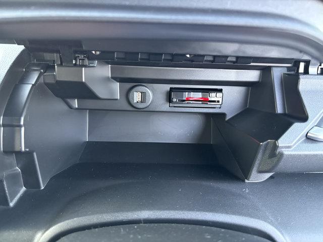 デリカD:2 カスタムハイブリッドMV 全方位カメラパッケージ 4WD 衝突軽減 車線逸脱警報 誤発信抑制 前席シートヒータ 両側電動スライドドア LED 外メモリーナビ 外ETC 全方位カメラ パーキングアシスト スマートキー(18枚目)