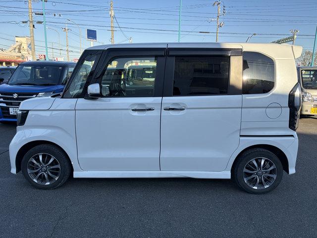 N-BOXカスタム L 4WD 横滑り防止 衝突軽減 車線逸脱警報 誤発信抑制 両側スライド片側電動ドア LEDヘッドライト LEDフォグライト 自動ハイビーム スマートキー(8枚目)