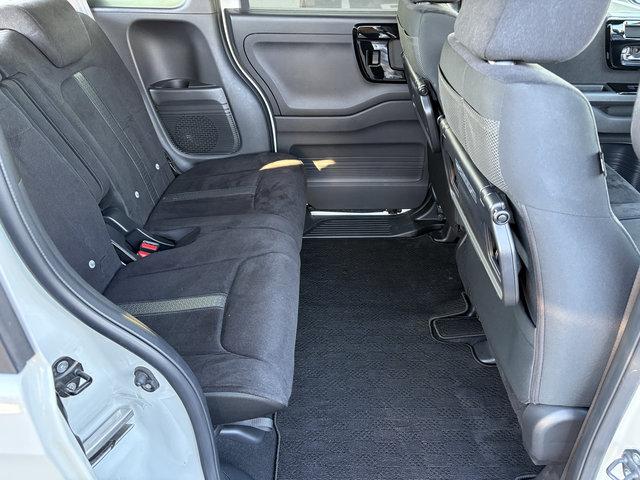 N-BOXカスタム L 4WD 横滑り防止 衝突軽減 車線逸脱警報 誤発信抑制 両側スライド片側電動ドア LEDヘッドライト LEDフォグライト 自動ハイビーム スマートキー(11枚目)