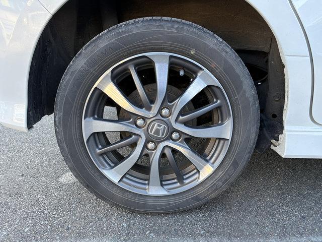 N-BOXカスタム L 4WD 横滑り防止 衝突軽減 車線逸脱警報 誤発信抑制 両側スライド片側電動ドア LEDヘッドライト LEDフォグライト 自動ハイビーム スマートキー(20枚目)