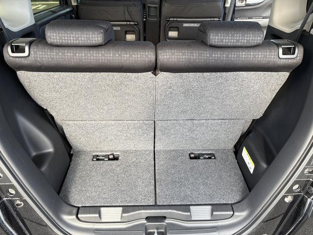 N-BOXカスタム SSパッケージ 4WD 前席シートヒータ ベンチシート 両側電動スライドドア LED 外メモリーナビ フルセグTV バックカメラ パーキングアシスト スマートキー(12枚目)