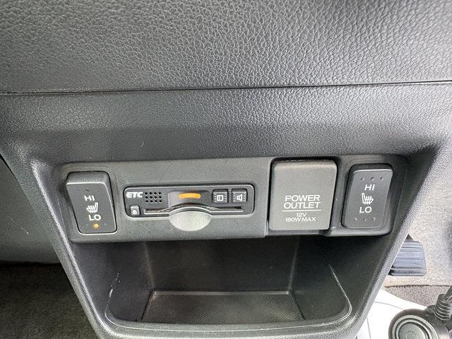 N-BOXカスタム SSパッケージ 4WD 前席シートヒータ ベンチシート 両側電動スライドドア LED 外メモリーナビ フルセグTV バックカメラ パーキングアシスト スマートキー(14枚目)