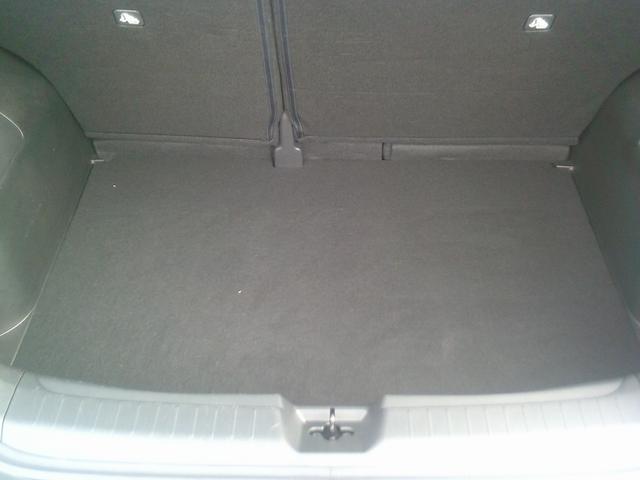 ノート 1.2 X 純正メモリーナビ フルセグTV エマージェ リアカメラ 衝突被害軽減ブレ-キ 全方位カメラ ETC付 アルミ 禁煙車 LEDヘッドライト レーンアシスト インテリジェントキー ワンオーナー ドラレコ 整備記録簿 盗難防止システム ワンセグTV(25枚目)