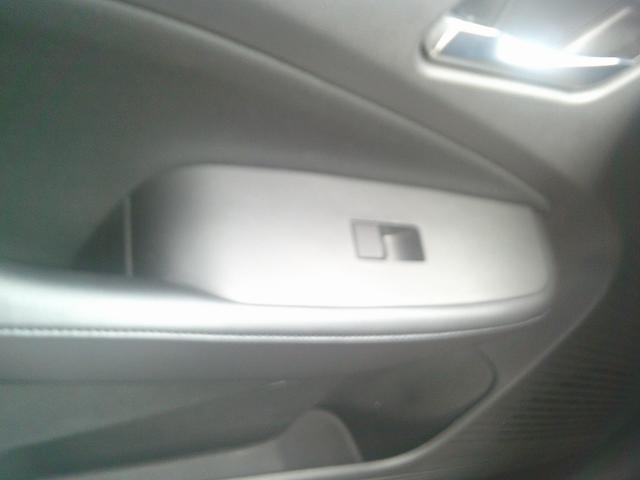 ノート 1.2 X 純正メモリーナビ フルセグTV エマージェ リアカメラ 衝突被害軽減ブレ-キ 全方位カメラ ETC付 アルミ 禁煙車 LEDヘッドライト レーンアシスト インテリジェントキー ワンオーナー ドラレコ 整備記録簿 盗難防止システム ワンセグTV(37枚目)