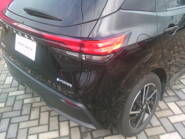 ノート 1.2 X 純正メモリーナビ フルセグTV エマージェ リアカメラ 衝突被害軽減ブレ-キ 全方位カメラ ETC付 アルミ 禁煙車 LEDヘッドライト レーンアシスト インテリジェントキー ワンオーナー ドラレコ 整備記録簿 盗難防止システム ワンセグTV(46枚目)