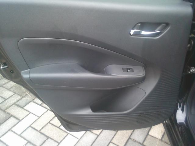 ノート 1.2 X 純正メモリーナビ フルセグTV エマージェ リアカメラ 衝突被害軽減ブレ-キ 全方位カメラ ETC付 アルミ 禁煙車 LEDヘッドライト レーンアシスト インテリジェントキー ワンオーナー ドラレコ 整備記録簿 盗難防止システム ワンセグTV(53枚目)