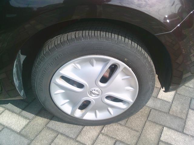 キューブ １５Ｘ　Ｖセレクション　純正メモリーナビ　フルセグＴＶ　セキュリティアラーム　１オーナー　Ｂカメ　ＡＵＴＯエアコン　エコモード　ＥＴＣ　ドラレコ　記録簿付き　メモリーナビ　キ－フリ－　ナビＴＶ　ワンセグＴＶ　ＡＢＳ　パワーステアリング　運転席エアバッグ（29枚目）