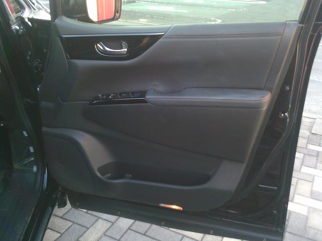 エルグランド ２５０ハイウェイスターＳ　純正メモリーナビ　フルセグＴＶ　アルミホイル　点検記録簿　両側パワ－スライドドア　３６０カメラ　ドライブレコーダ　ワンオ－ナ－車　サイドカメラ　クルコン　インテリキー　Ｂカメラ　ＬＥＤヘッドランプ　サイドカーテンエアバック　盗難防止（40枚目）